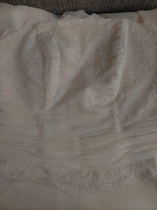 Vestido de Novia Blanco roto, bolera y cancan