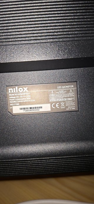 Monitor PC Nilox 21"