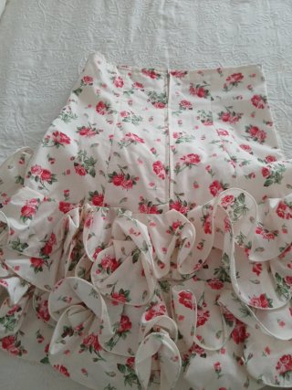 Falda Flamenco Volantes Floral Negra