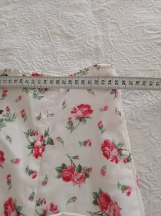 Falda Flamenco Volantes Floral Negra