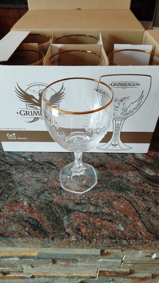 Set 6 Copas Cerveza Grimbergen Doradas