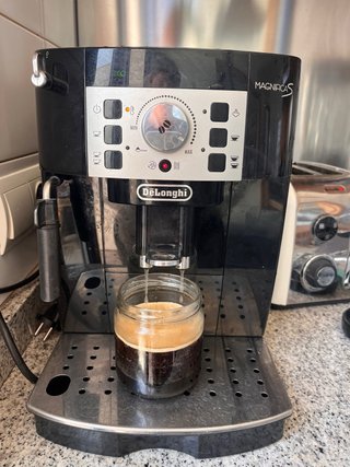 Cafetera DeLonghi Magnifica S