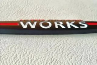 Emblema Logo JCW para Maletero de Mini Cooper One