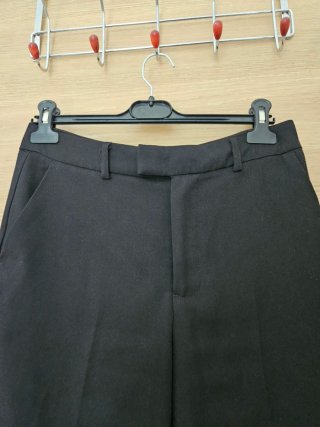 Pantalones negros Zara