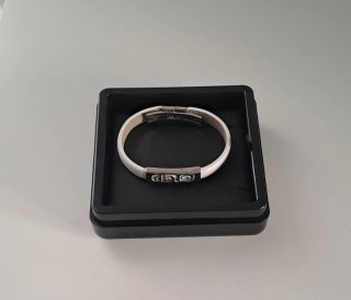 Pulsera Lotus Cuero Blanco y Plata