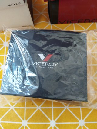 LOTE  5 CAJAS  LOTUS Y VICEROY 15 EUROS