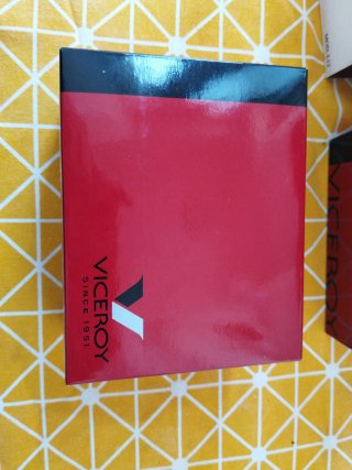 LOTE  5 CAJAS  LOTUS Y VICEROY 15 EUROS