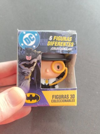Figura Pingüino Mini DC Coleccionable
