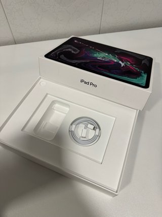 Lote en perfecto estad de Ipads  y AirPods Pro Max