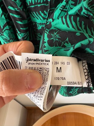 Falda corta Stradivarius M floral verde