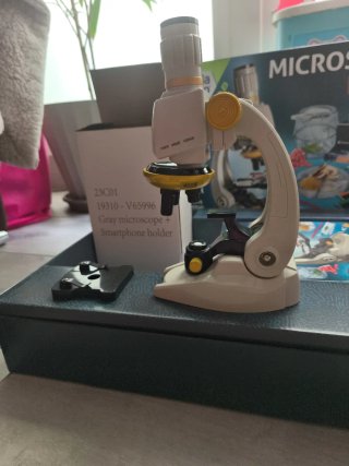 Microscopio Clementoni Ciencia y Juego Lab