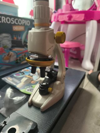Microscopio Clementoni Ciencia y Juego Lab