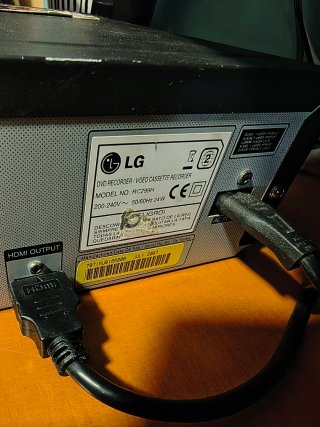 Reproductor VHS DVD CD HDMI 1080 LG