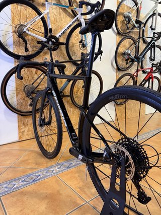 Berria Allroad Elite Apex Gravel 2026
