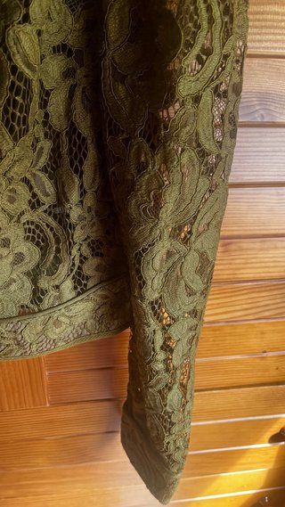 Chaqueta Zara encaje verde oliva