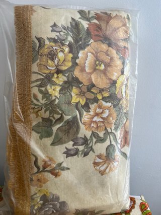 Colcha vintage flores tonos tierra