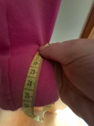 Vestido H&M,Divided L rosa con cremallera delante.