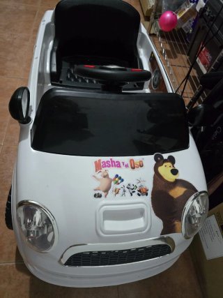 Coche Eléctrico Infantil Masha y el Oso