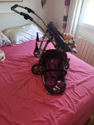 Carrito gemelar de juguete