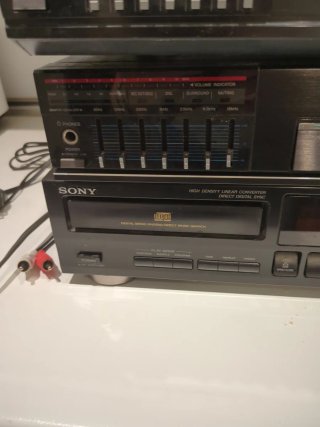 Cadena Hi-Fi Aiwa y Sony Negra