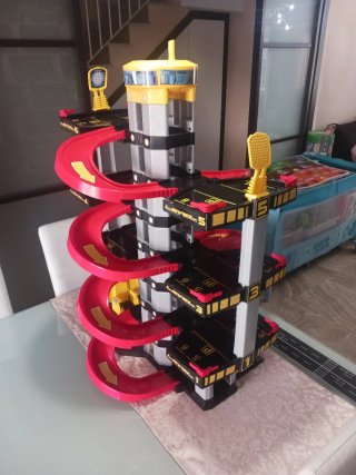 Parking Infantil Molto 6 Plantas