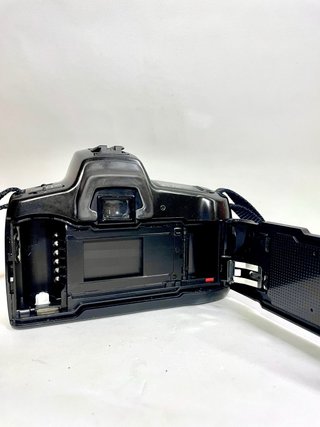 Minolta Dynax 300si probada y funcionando.