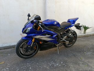 Yamaha YZF R6 Azul