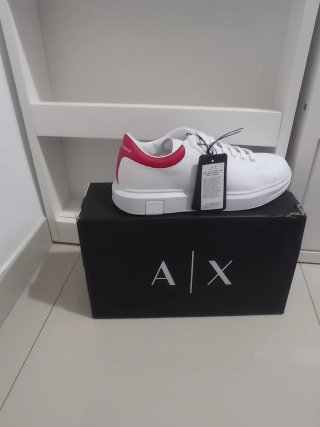 Zapatillas Armani Exchange Blancas y Rojas
