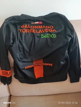 Equipación Balonmano Bathco Torrelavega