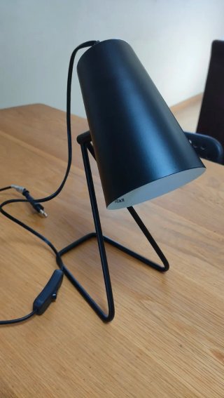 Lámpara de mesa negra para estudio o mesa de noche