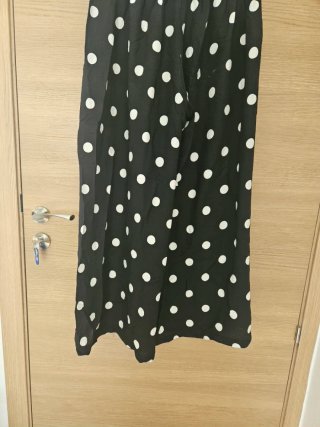 Pantalones Zara lunares negros