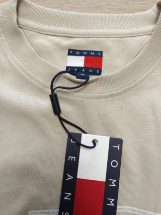 Camiseta Tommy Hilfiger Beige Talla M