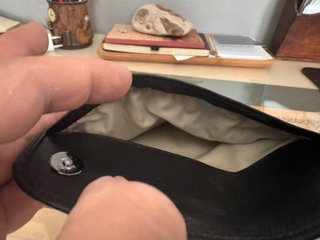 Porta pipas y labor de cuero GERMANUS