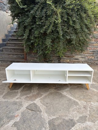 Mueble TV blanco madera