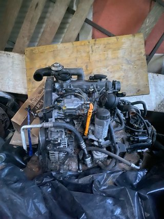 Motor de coche 1.9 TDI 110 cv ASV