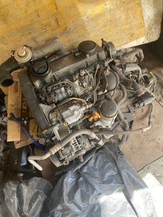 Motor de coche 1.9 TDI 110 cv ASV