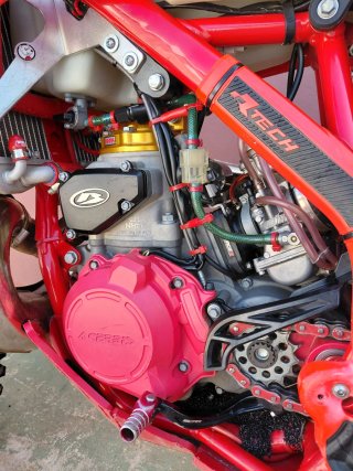 Beta 300 Xtrainer Enduro con muchos extras.