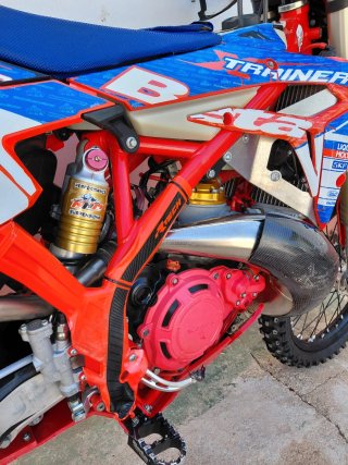 Beta 300 Xtrainer Enduro con muchos extras.