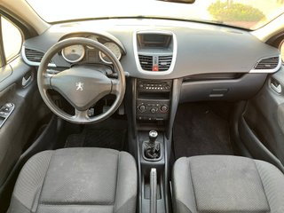 Peugeot 207 2010