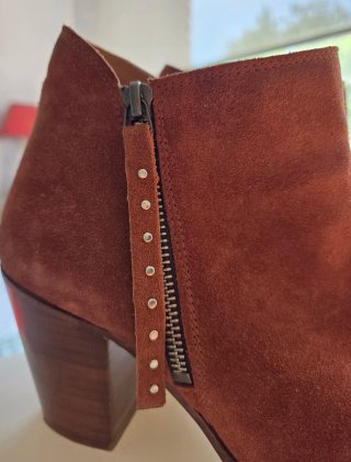 Botines Scalpers color teja talla 40