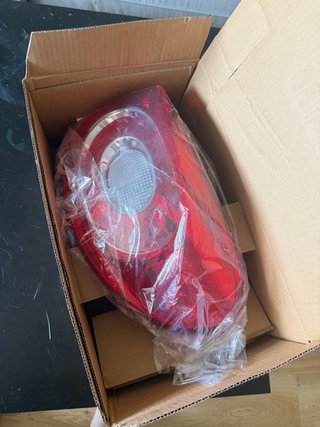 Piloto Trasero Derecho VW Tiguan 2010-2012 Nuevo