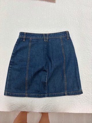 Falda vaquera, denim. Azul. Stradivarius talla S