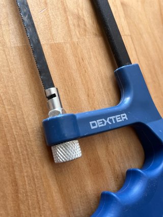 Sierra de mano Dexter