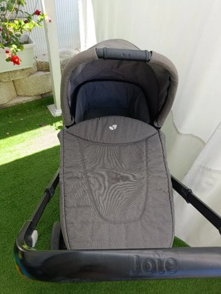 Carro de bebé Joie chrome gris