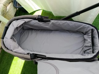 Carro de bebé Joie chrome gris