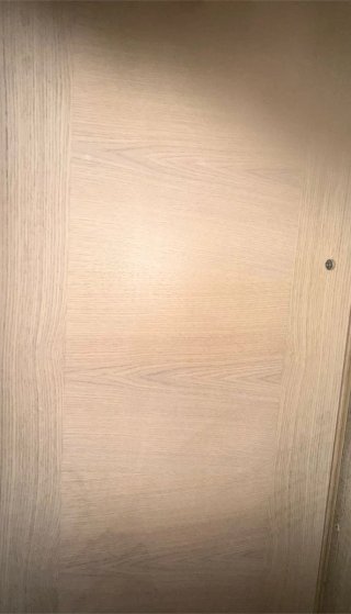 Puerta de interior madera clara 2,30 mts x 60,5