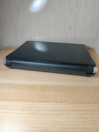 Portátil Acer Aspire One d150-0Bk