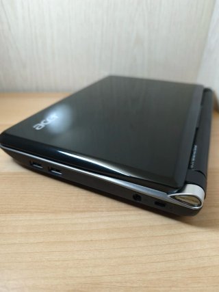 Portátil Acer Aspire One d150-0Bk