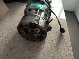 Compresor A/C VW 7H0 820 803 C T5 1.9 a reparar