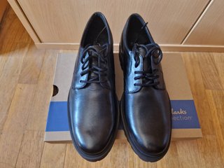 Zapatos Clarks Berwick Lace Hombre Negros NUEVOS
